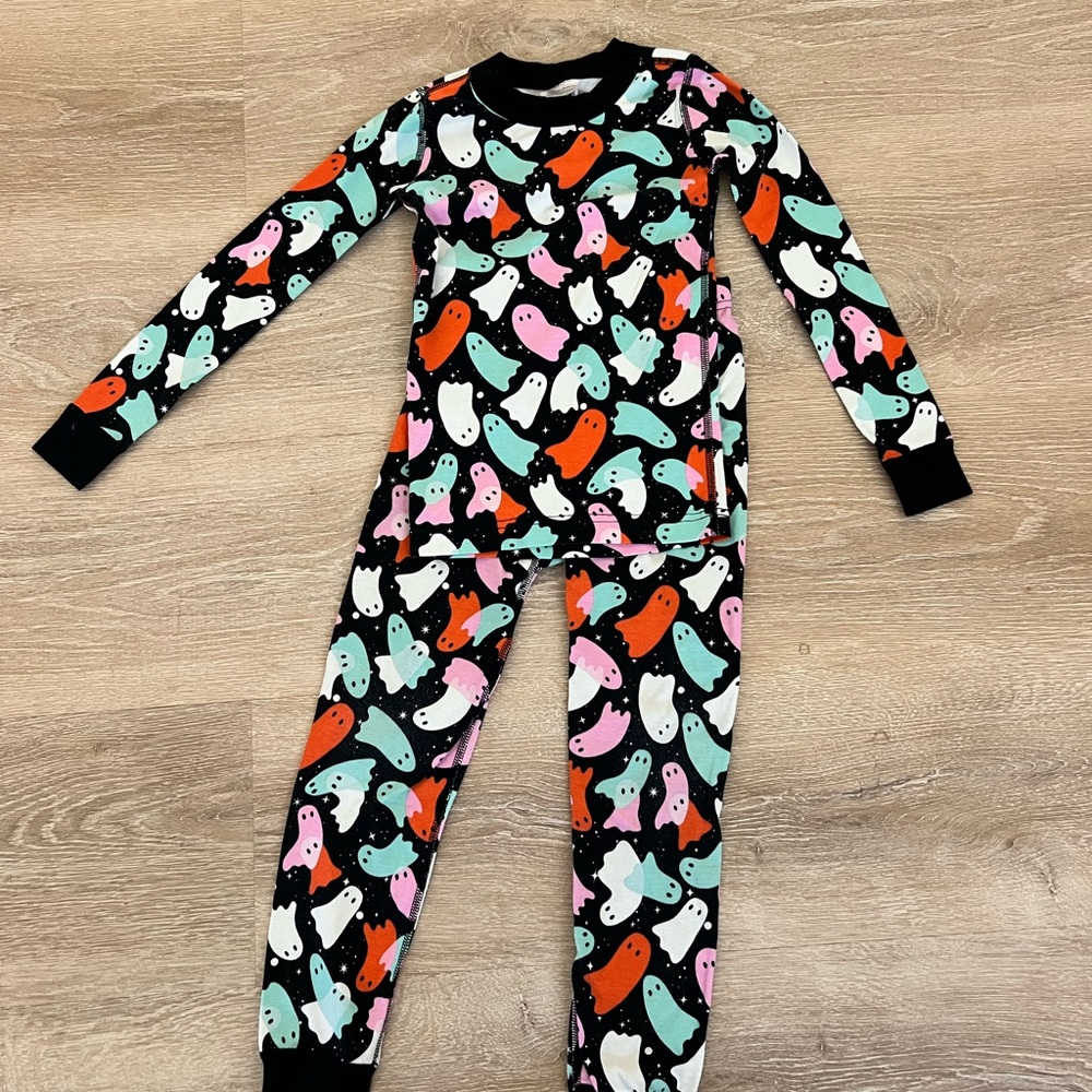 Hanna Andersson ghosts pajama set